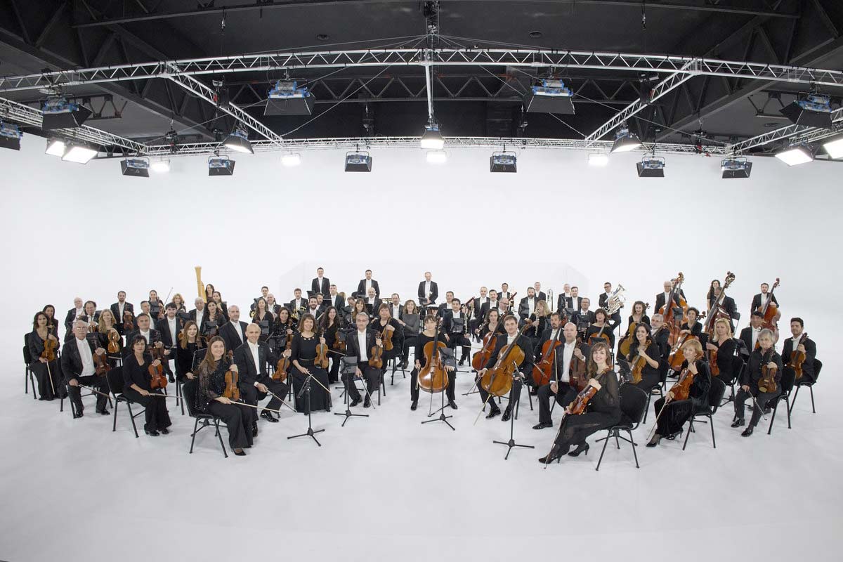 https://ecientradasproprofd-asf0hegvb5f9aegc.a03.azurefd.net/image_uploads/attachments/000/008/784/orquesta.jpg
