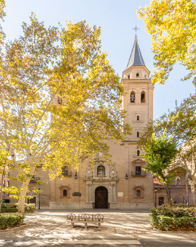 Entradas Visita al Tesoro de la Virgen de las Angustias en Granada